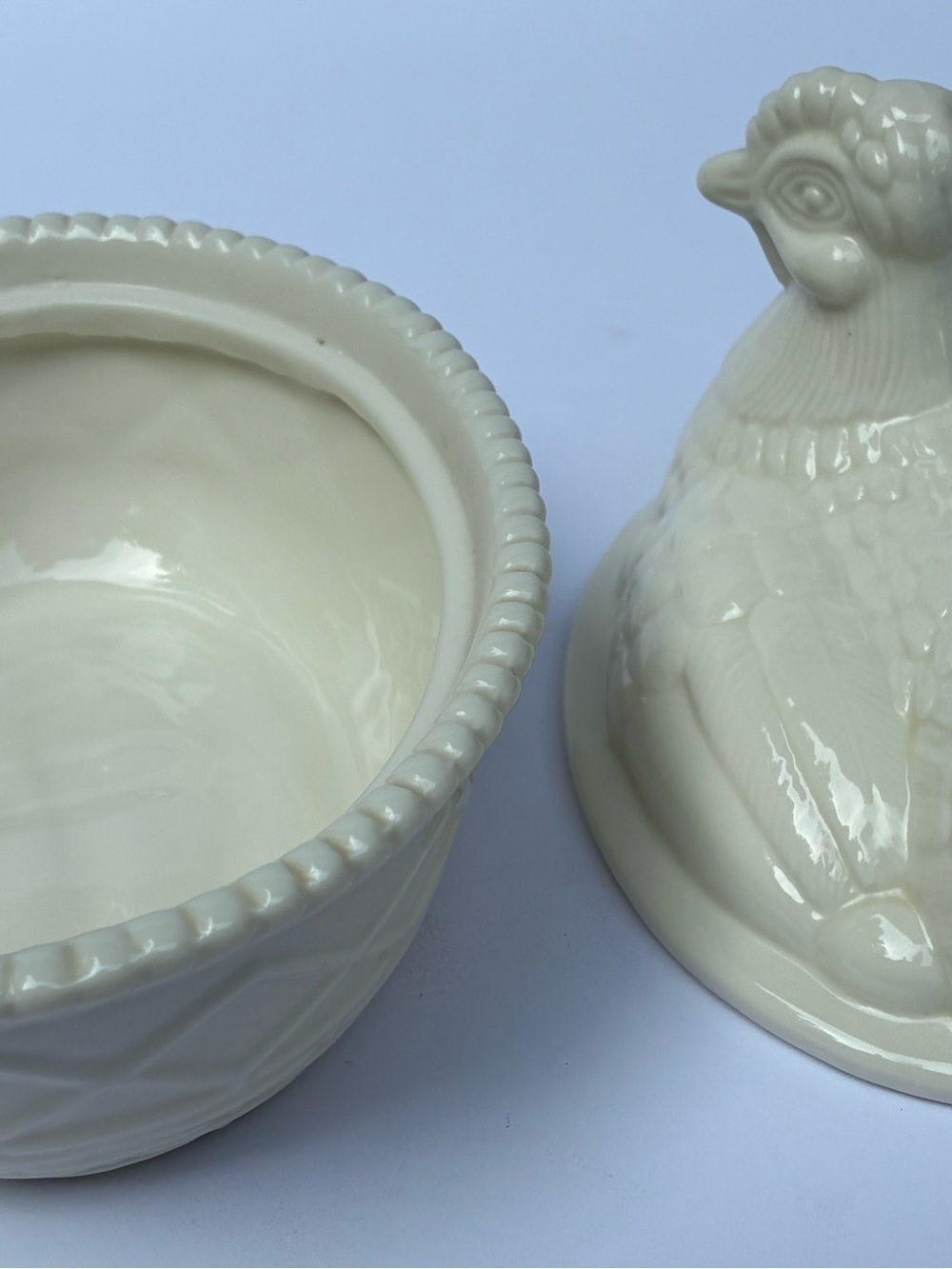 Large Ceramic Hen on Nest Covered Dish Farmhouse Chicken Cottage Decor - Picture 5 of 13